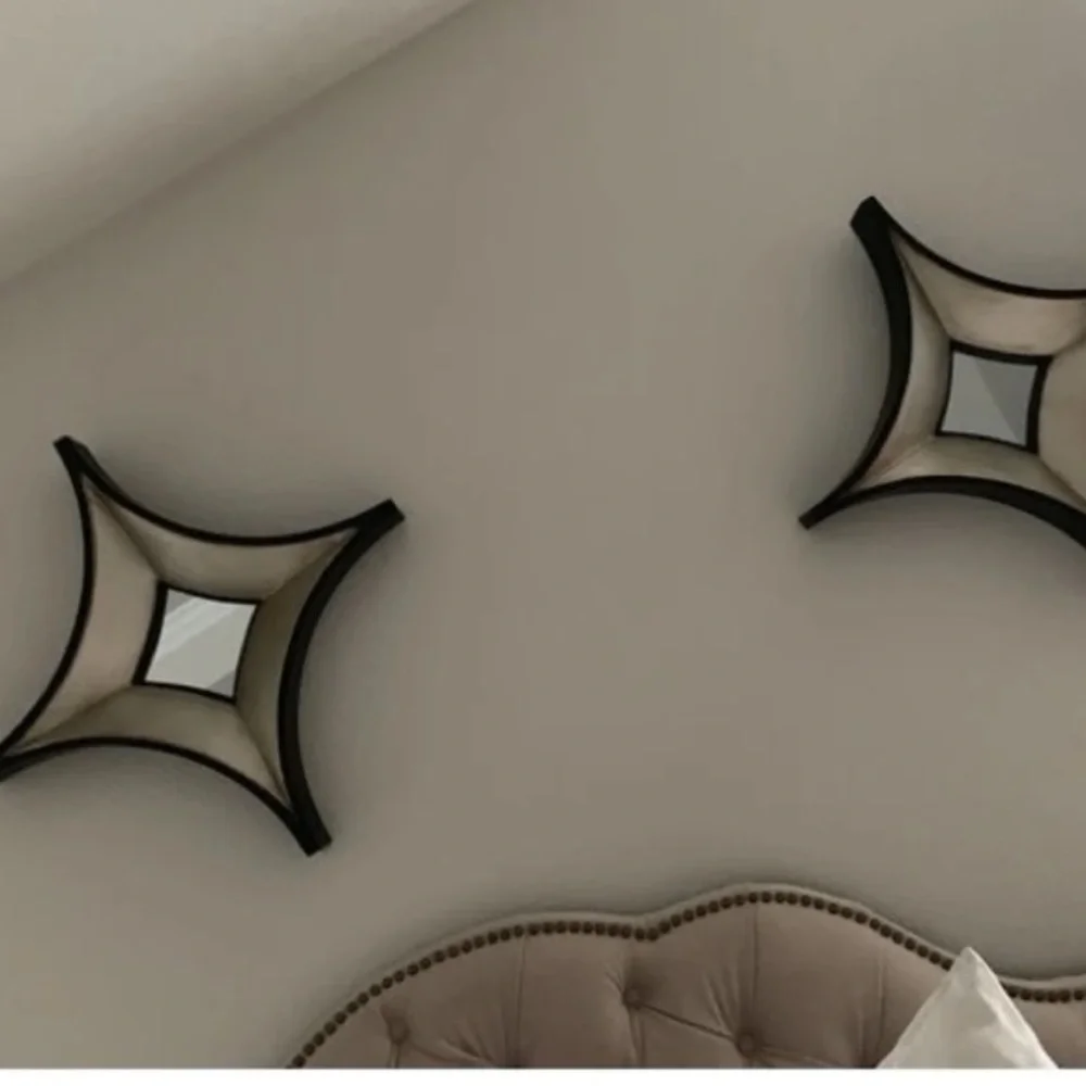 Mercana Ovallas Champagne Wood Frame Star-Shaped Mirrors-Set of 3